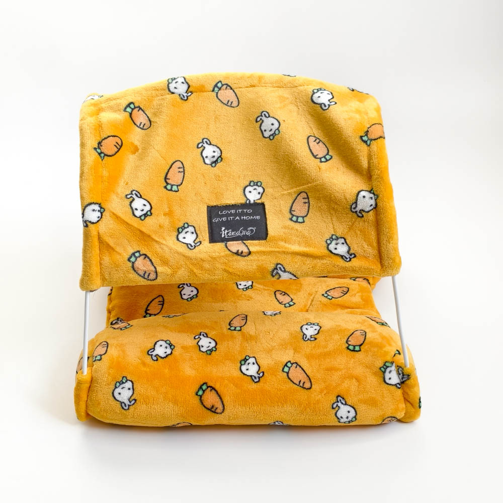 Plush Sherpa-Style Rabbit Hideout Tunnel with Arched Canopy – Cozy, Enclosed & Multi-Use